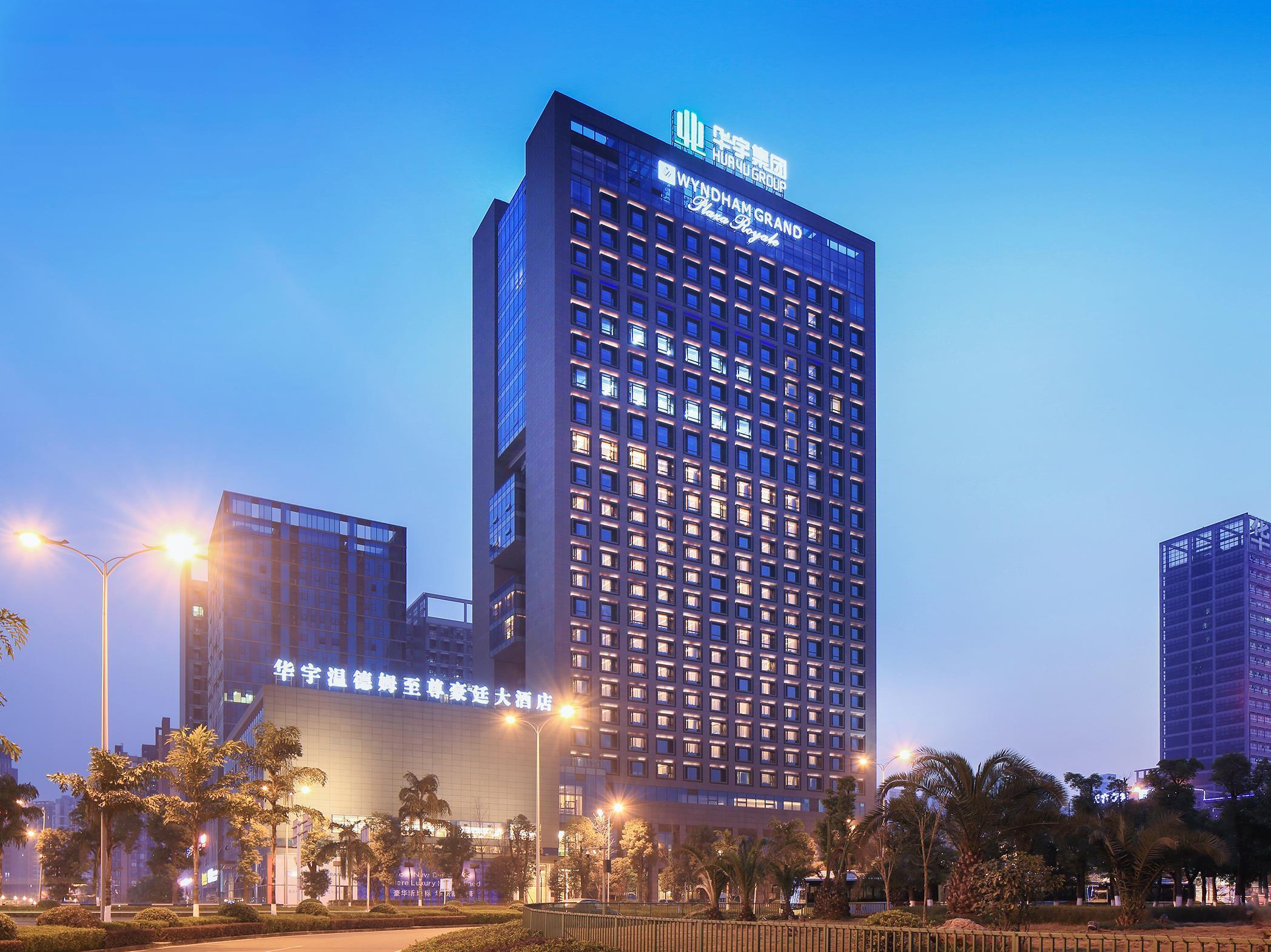 Wyndham Grand Plaza Royale Huayu Chongqing Hotel Buitenkant foto