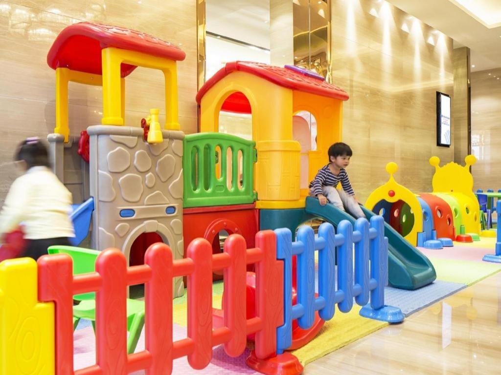 Wyndham Grand Plaza Royale Huayu Chongqing Hotel Buitenkant foto