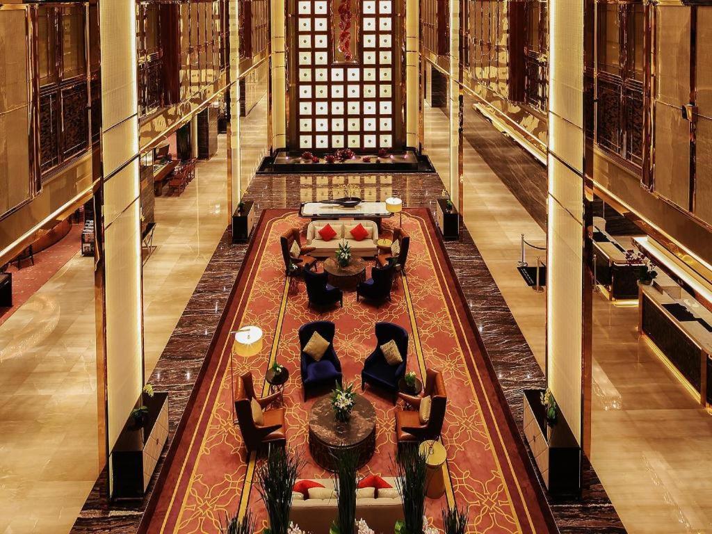 Wyndham Grand Plaza Royale Huayu Chongqing Hotel Buitenkant foto