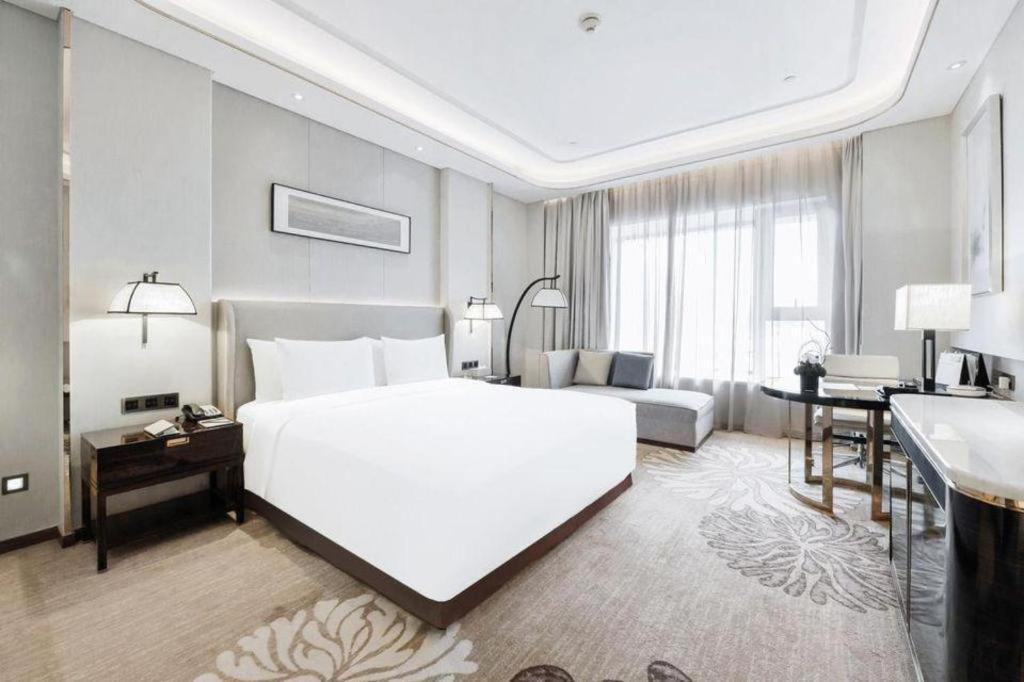 Wyndham Grand Plaza Royale Huayu Chongqing Hotel Buitenkant foto